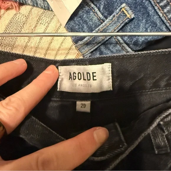 EUC AGOLDE Parker Long Shorts - Picture 3 of 3